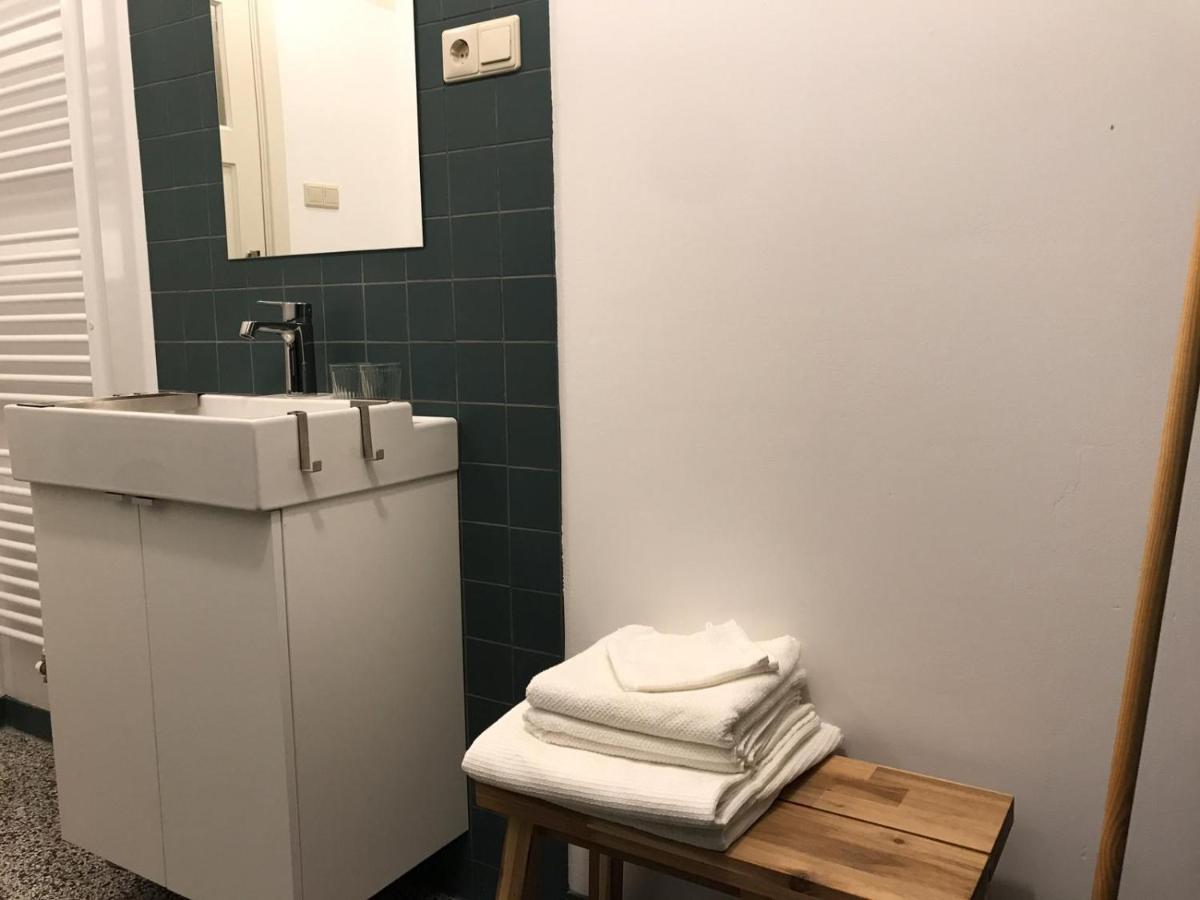Huis Nummer 1 アイントホーフェン エクステリア 写真